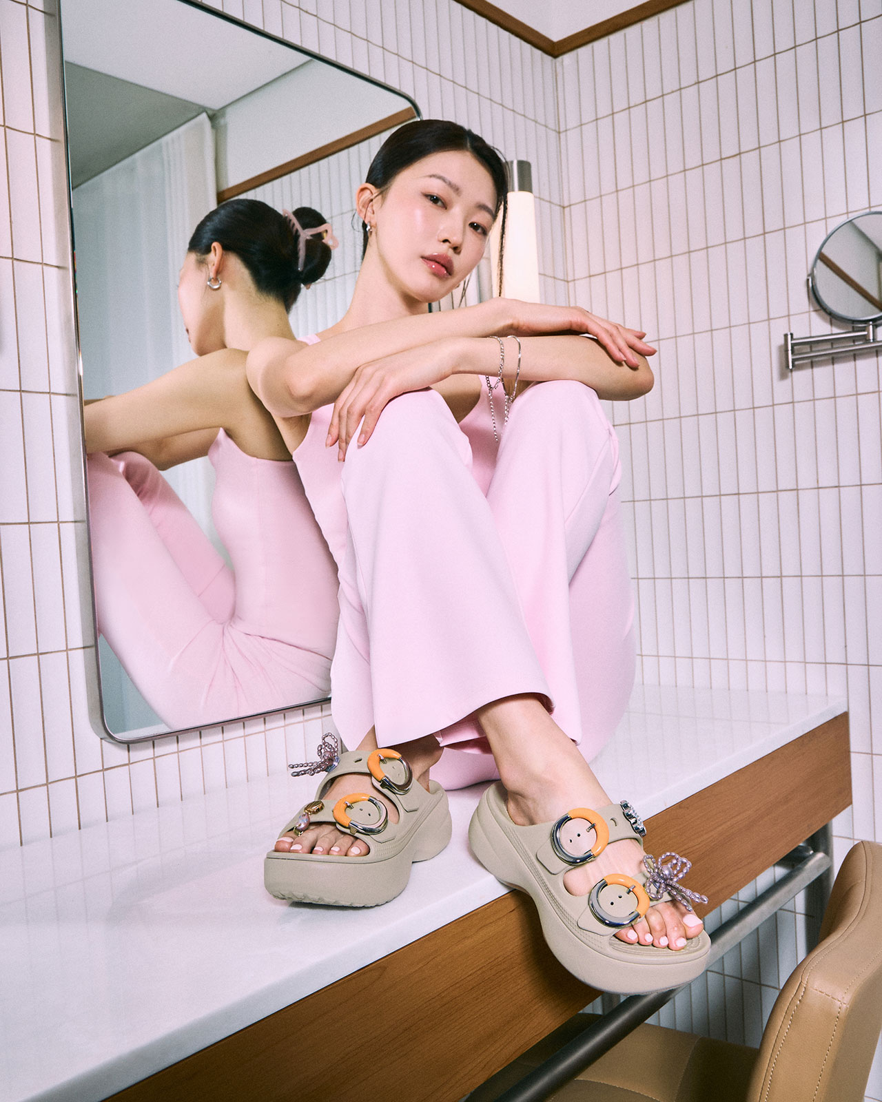 260312_CROCS_3826-4x5-ㅈ.jpg